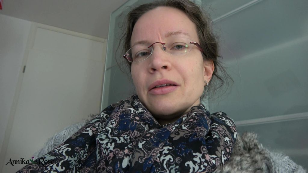 sexy foto nr. 3 von Leck meine behaarte Pussy zum Orgasmus!