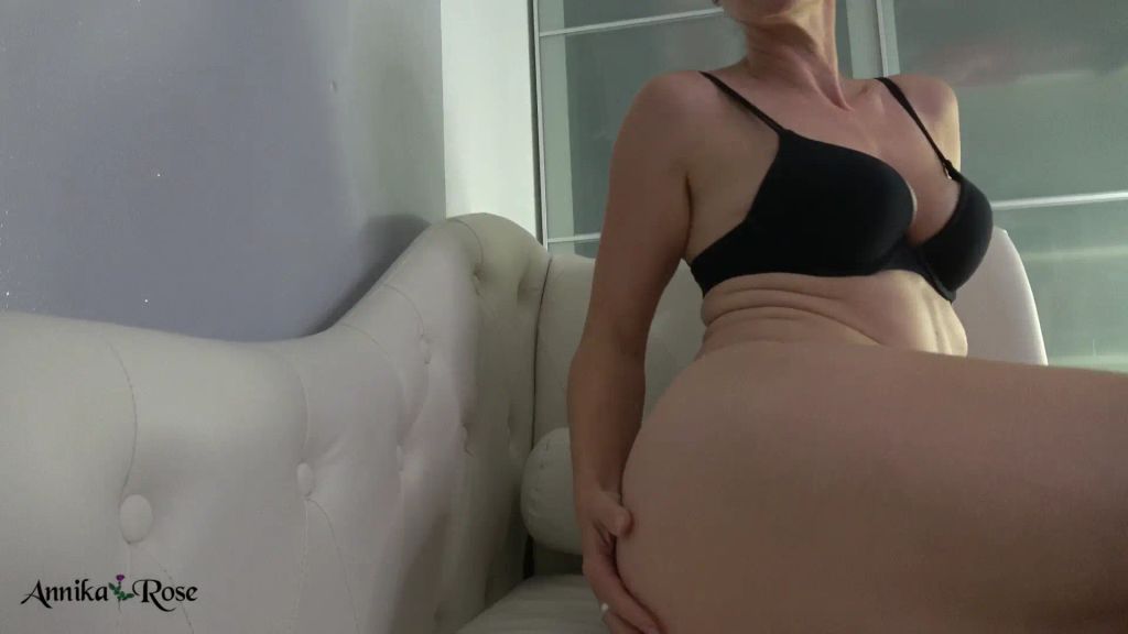 sexy foto nr. 1 von Lass uns zusammen wichsen!