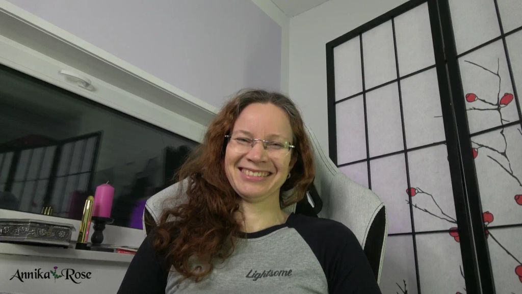 sexy foto nr. 2 von Ich lache dein kleinen Minipimmel aus!