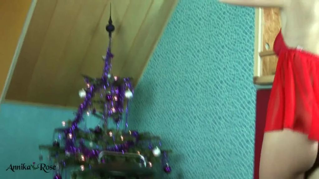 sexy foto nr. 1 von Türchen 14 - Weihnachtskugeln