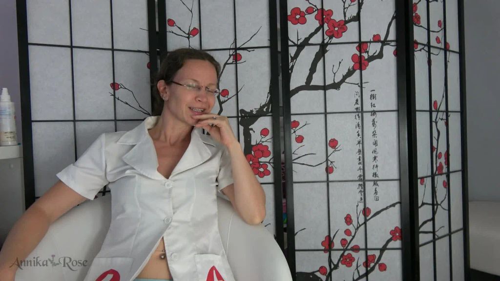 sexy foto nr. 1 von Die Kleinschwanztherapeutin: weitere Hilfe