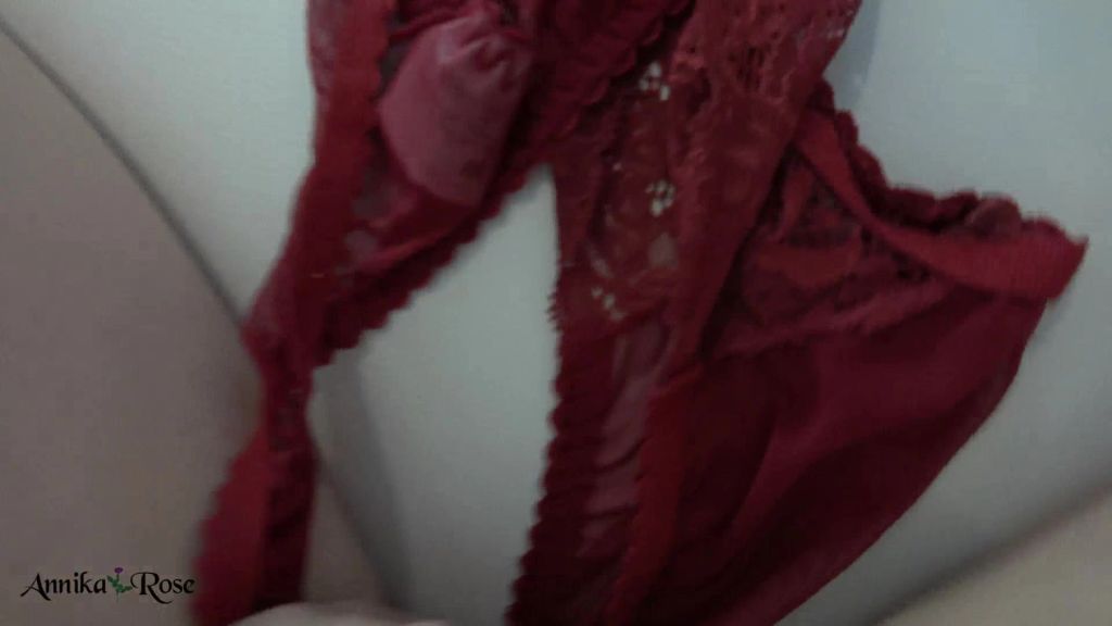 sexy foto nr. 7 von Mein 2tes Mal! In Schlüpfer gewichst!