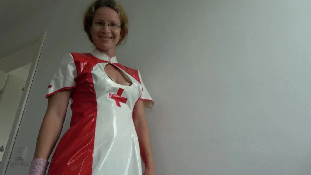 sexy foto nr. 1 von Deine Krankenschwester