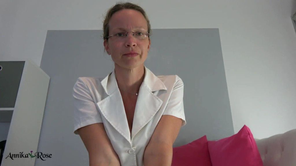 Krankenschwester erklärt! Anale Entjungferung!