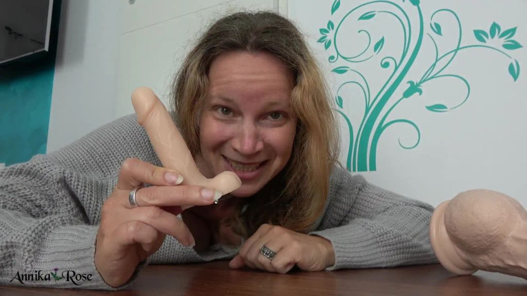 sexy foto nr. 4 von Schwanzvergleich - 11 cm vs. 40 cm