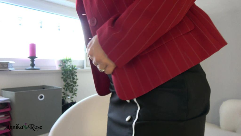 sexy foto nr. 4 von Die strenge Chefin