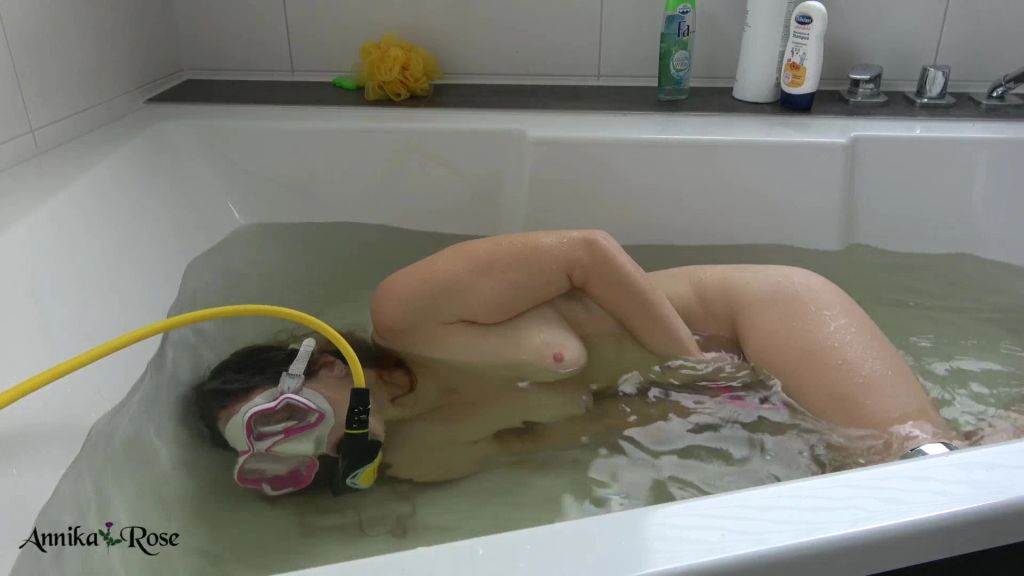 sexy foto nr. 10 von Unter Wasser gekommen