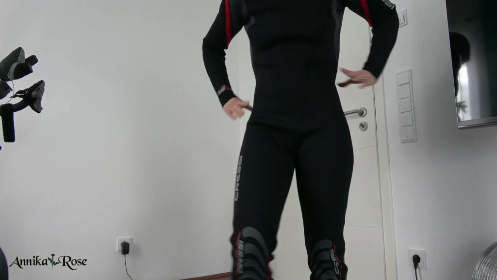 sexy foto nr. 7 von Ich ziehe mein Neopren an