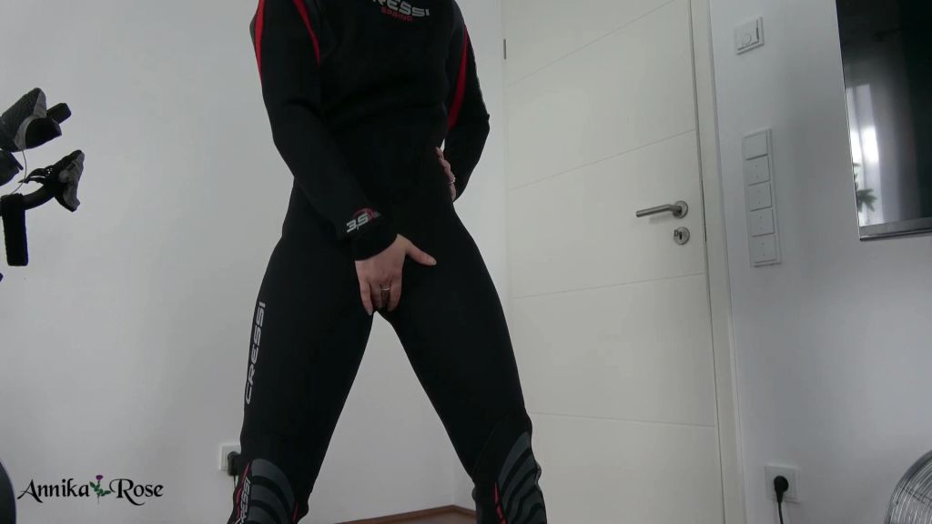 sexy foto nr. 8 von Ich ziehe mein Neopren an