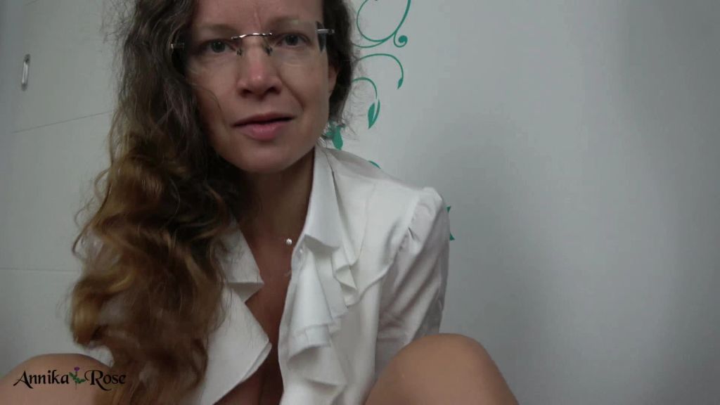 sexy foto nr. 5 von Du bist meine Wichsmarionette!