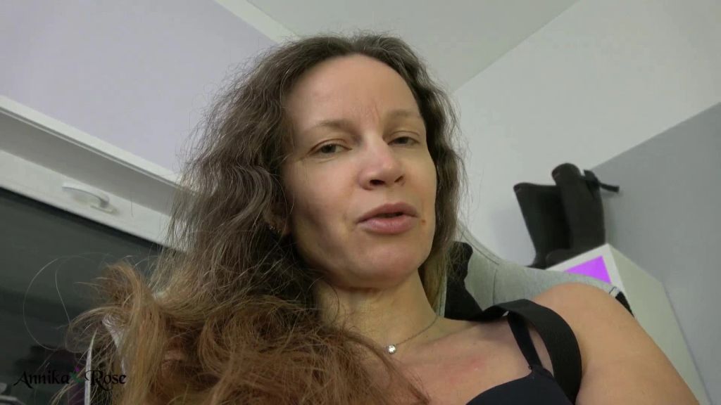sexy foto nr. 3 von Abgepisst in meinen Messbecher