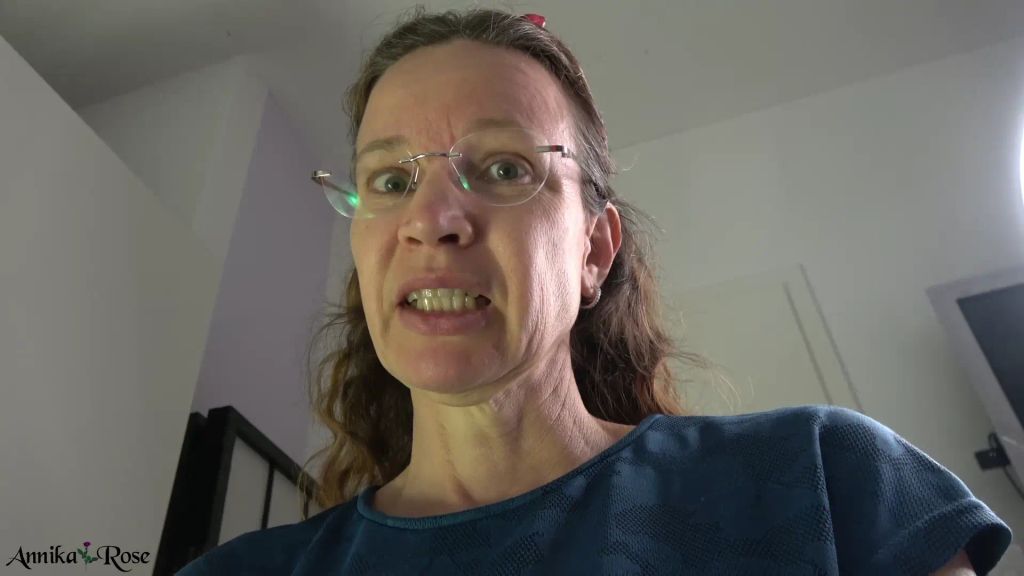 sexy foto nr. 1 von Du musst mich unbedingt schwängern!