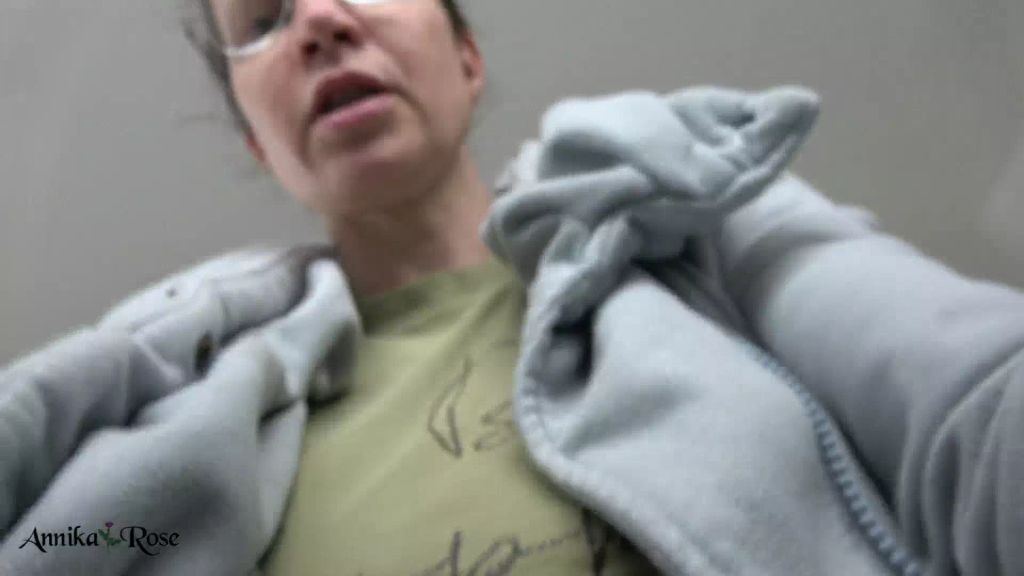 sexy foto nr. 6 von Ich pinkel' für dich.
