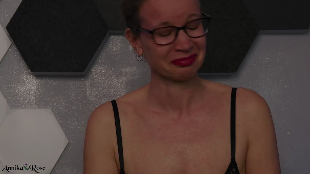 sexy foto nr. 8 von Ich lache deinen Stummel aus