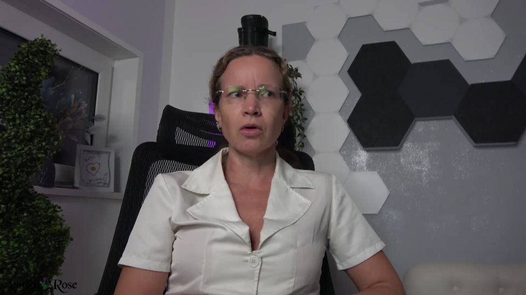 sexy foto nr. 1 von Die Nachkontrolle deiner Kastration