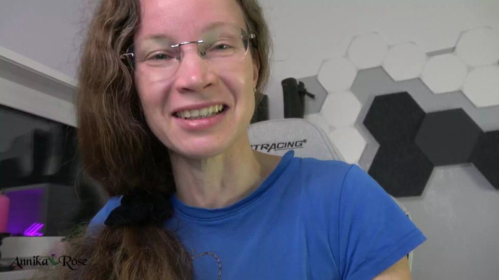 sexy foto nr. 5 von Ich lache deinen mini Pimmel aus!