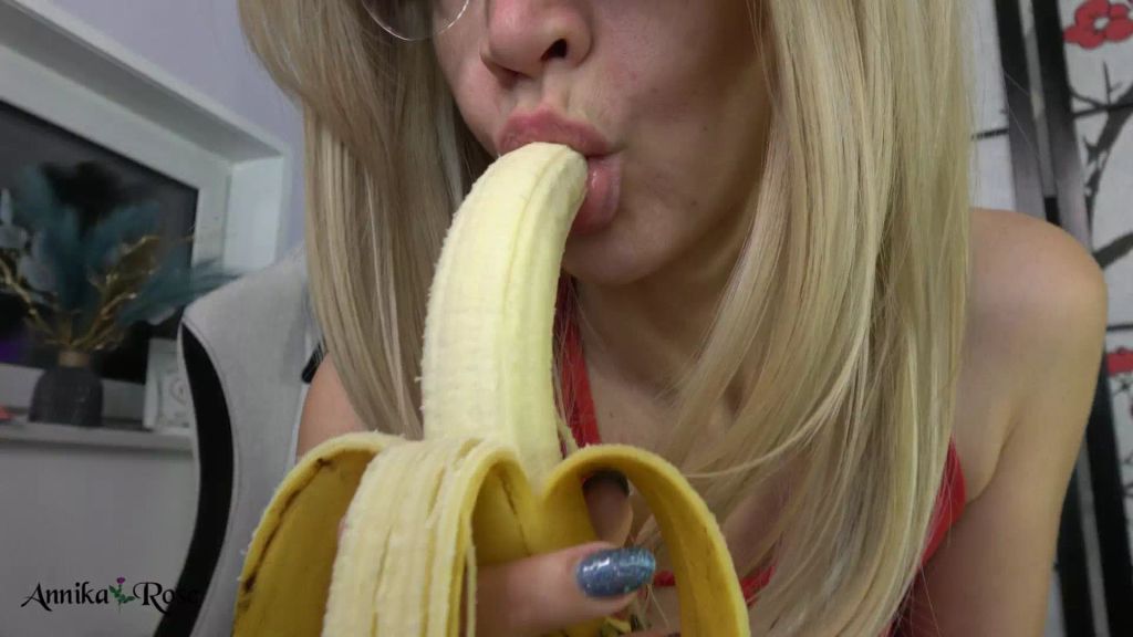 sexy foto nr. 4 von Soll ich das mit deinem Schwanz machen?