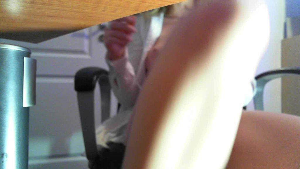 sexy foto nr. 5 von Finger mich in die nasse Musch
