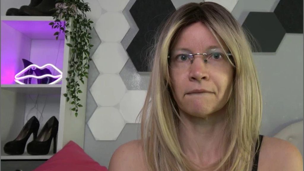 Anal gefingert mit Inside Slip