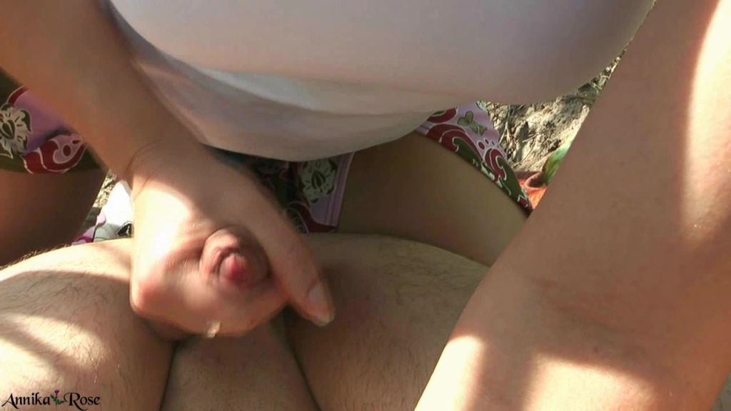 sexy foto nr. 4 von Geiler Bauer hat mich im Feld