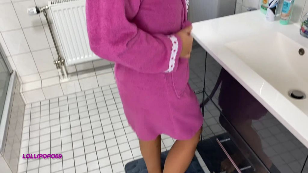 sexy foto nr. 2 von HILFE....Er will mir an die Pussy