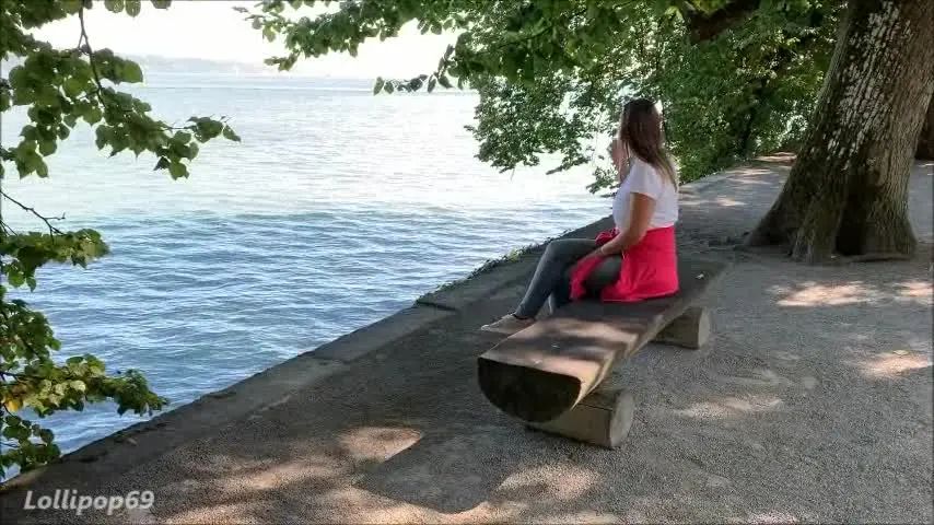 sexy foto nr. 1 von Vom User im Park erkannt