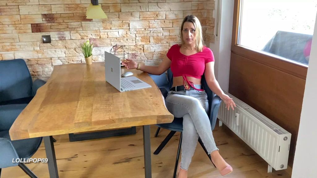 sexy foto nr. 2 von Azubine vom neuen Boss getestet