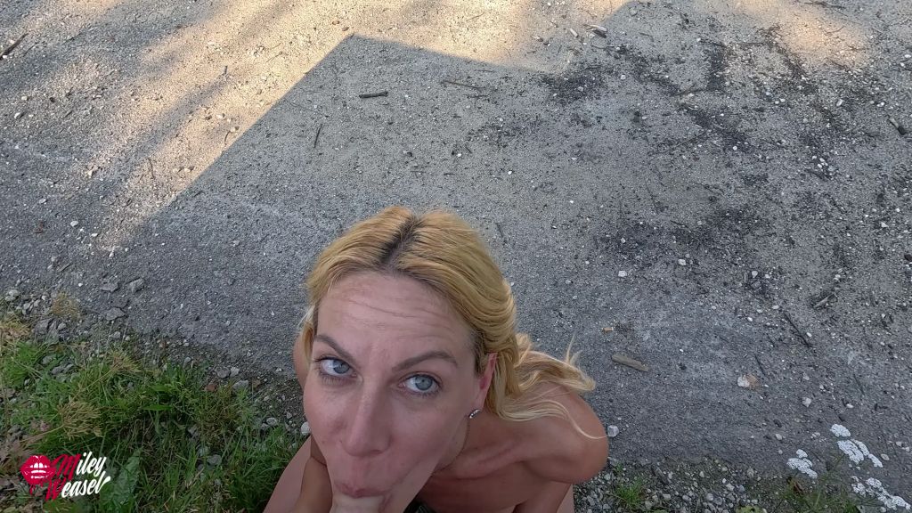 sexy foto nr. 3 von Notgeiler Fotograf fickt mich nach dem Fotoshoot !!