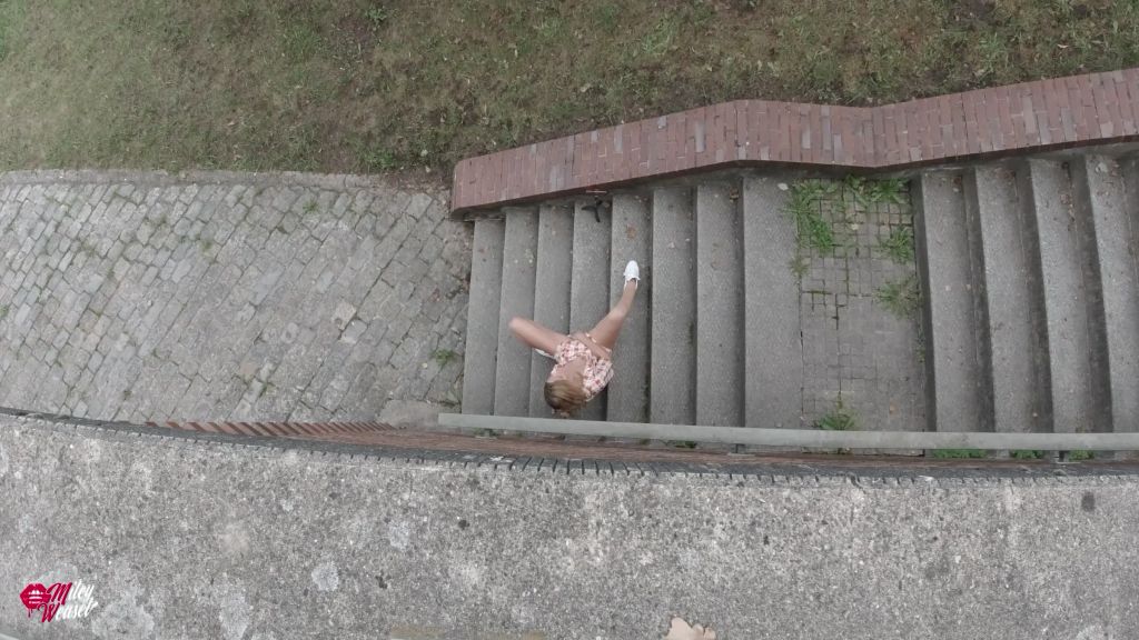 sexy foto nr. 2 von Spanner fickt mich an öffentlichem Aussichtspunkt