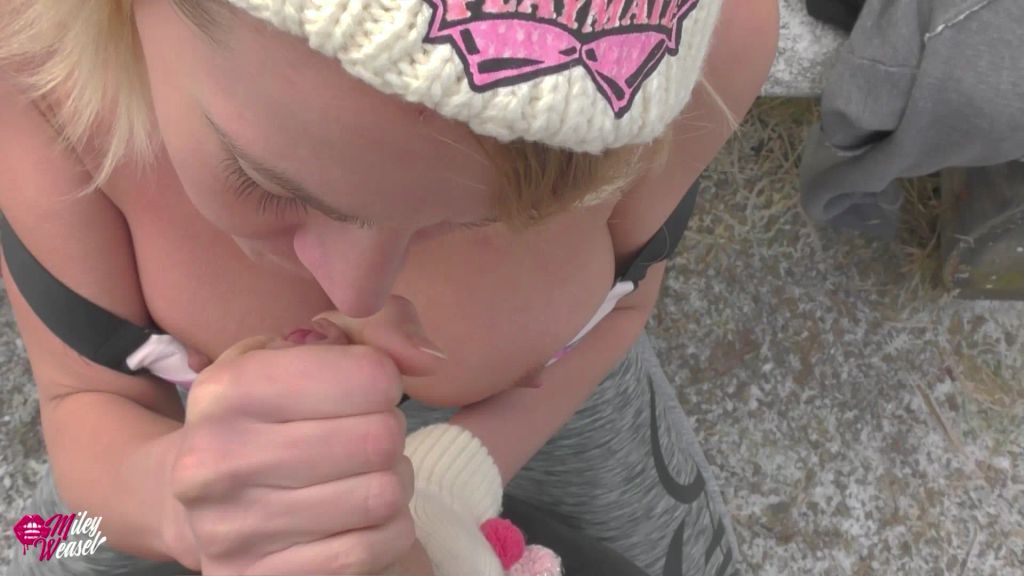 sexy foto nr. 9 von Geiler Schneehase tief in den Arsch gefickt !!