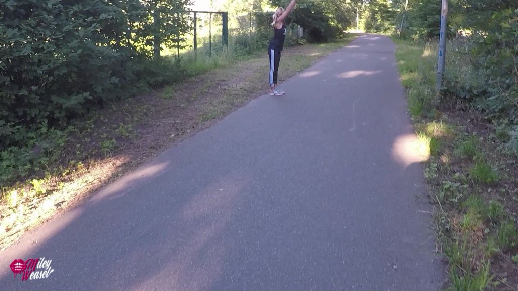 sexy foto nr. 1 von Schnellfick am Strassenrand !!