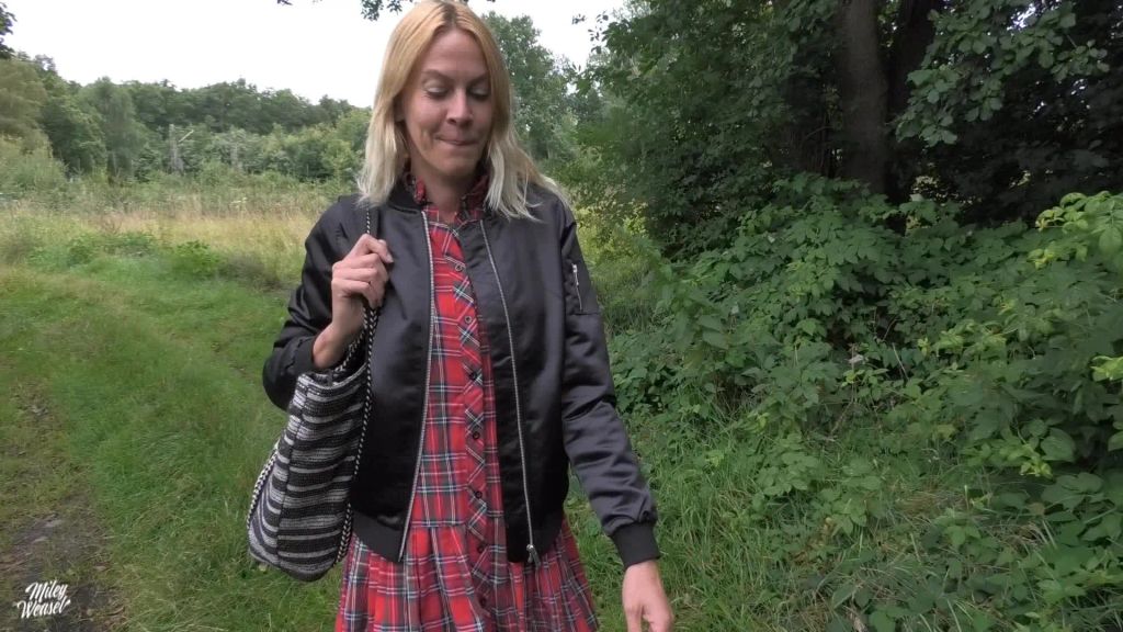 18 jähriger Jungschwanz Outdoor...Schüchtern,aber geil !!