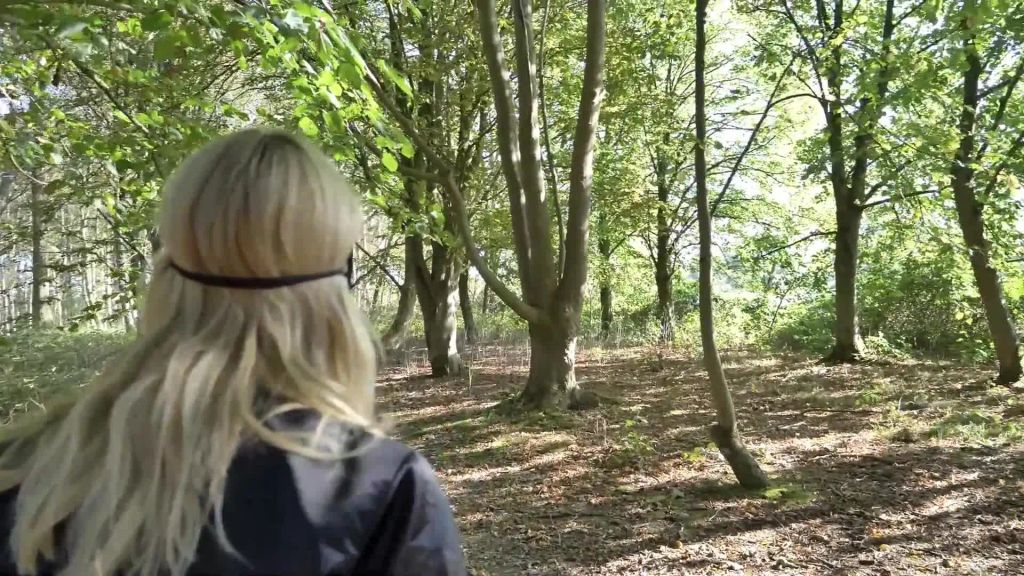 sexy foto nr. 1 von Perverser Fick im Wald...geiler geht es nicht !!