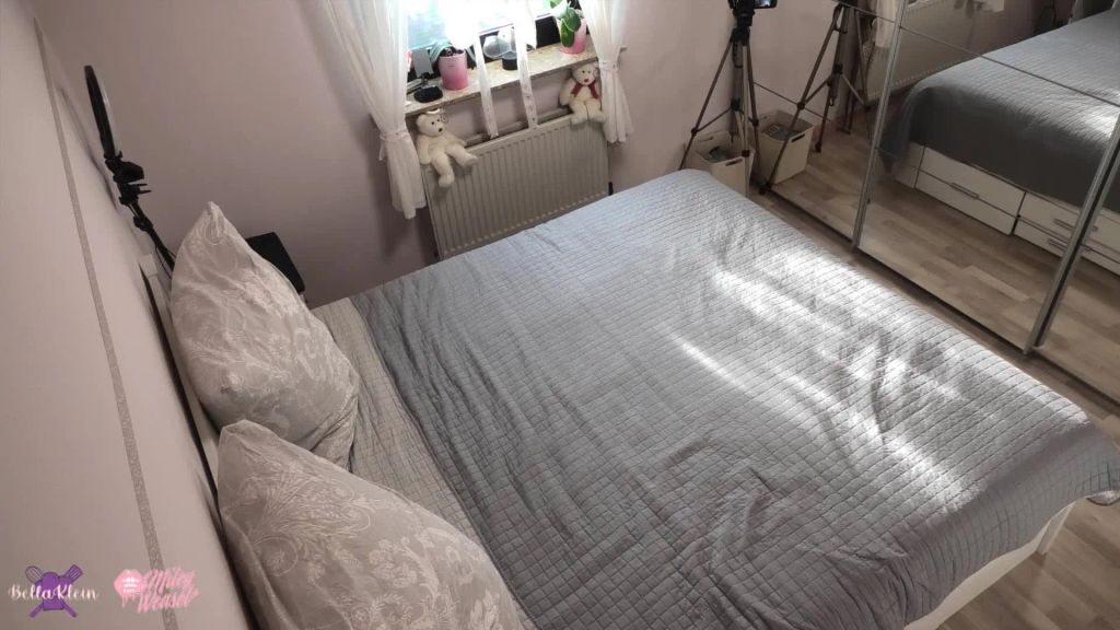 Das erste Mal!! Ihr erster echter Sex mit einer Frau !! Incl