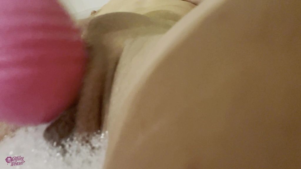 sexy foto nr. 10 von Megaorgasmus in der Wanne !!