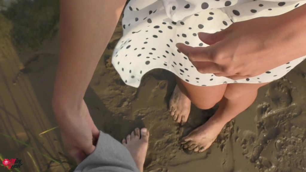 sexy foto nr. 3 von Habe ich das wirklich getan ? Fremder Typ am Strand !!