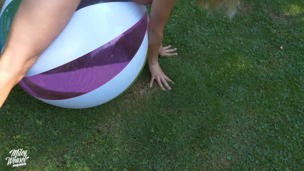 sexy foto nr. 2 von Orgasmus auf dem Wasserball !!