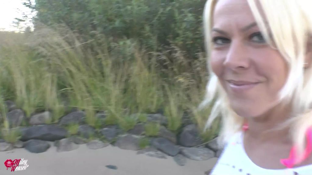 sexy foto nr. 1 von Geile Bitch im Urlaub gefickt !!