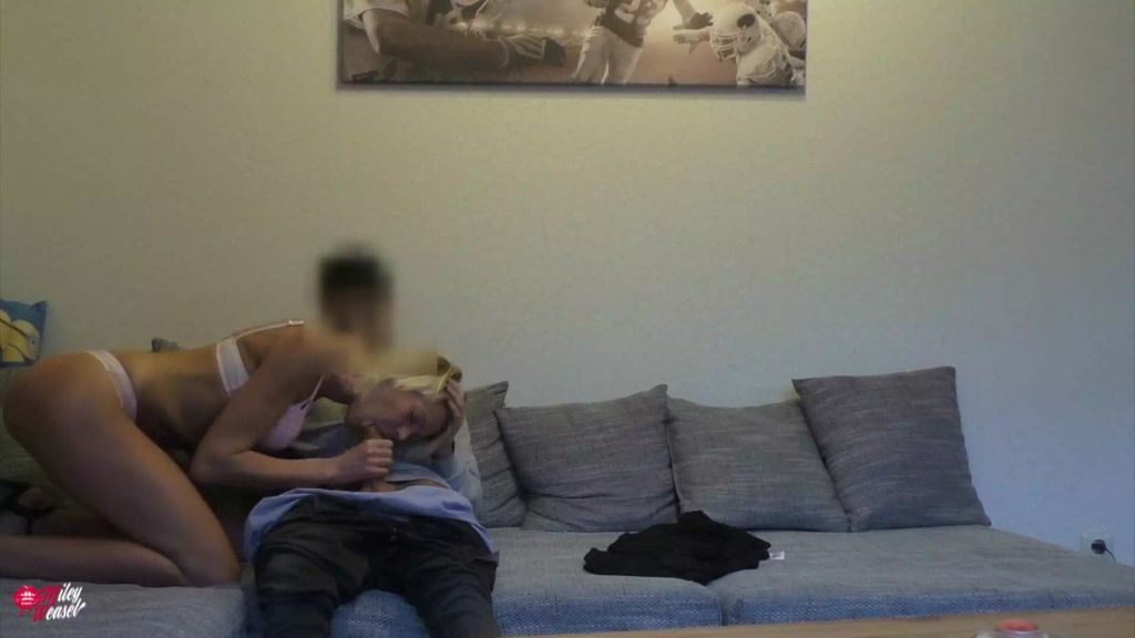 sexy foto nr. 3 von Sein erstes Mal !! Geschenk zum 18ten eingelöst !!