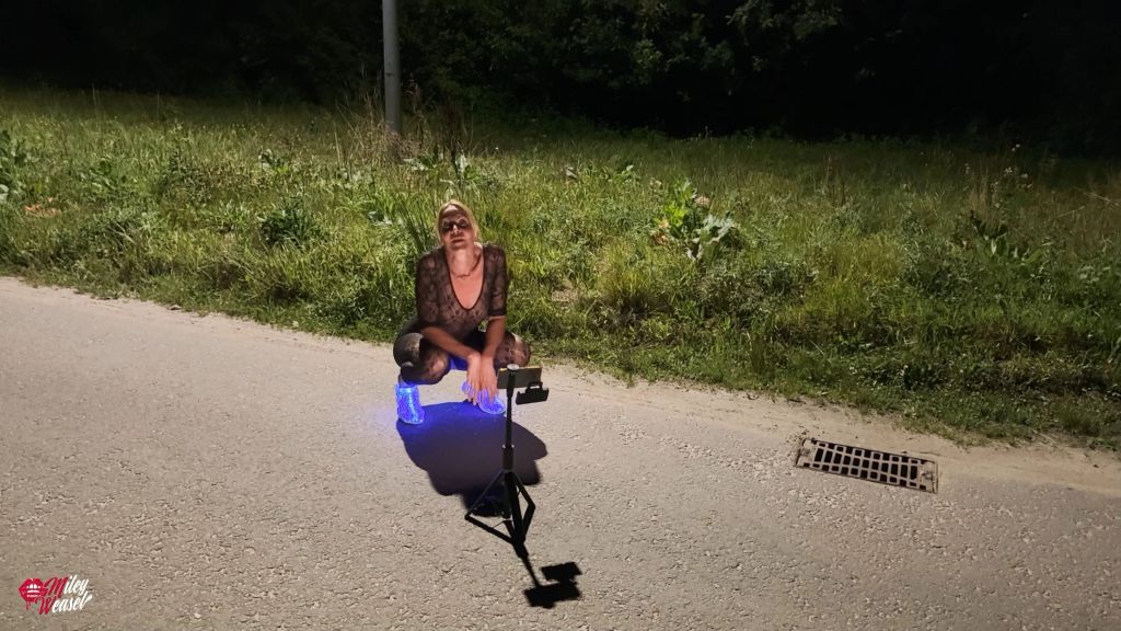 sexy foto nr. 9 von Er folgt mir !! Krasser gehts nicht!! Fremder Trucker....