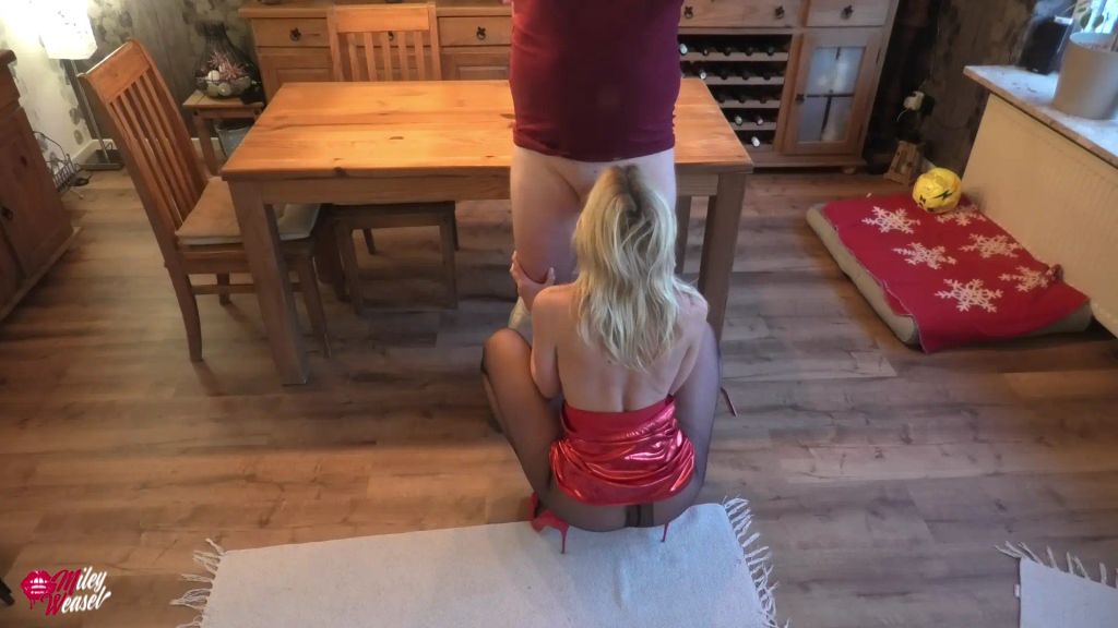 sexy foto nr. 2 von Geile Nylonschlampe....Strümpfe zerfetzt und durchgefickt !!