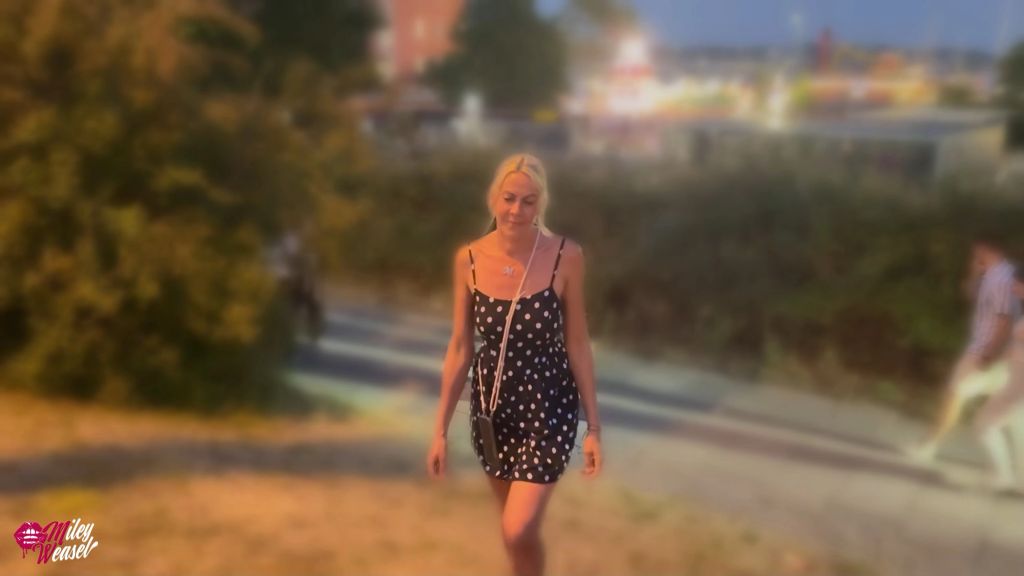 Fickdate auf der Partymeile !! Hier knallt nicht nur....