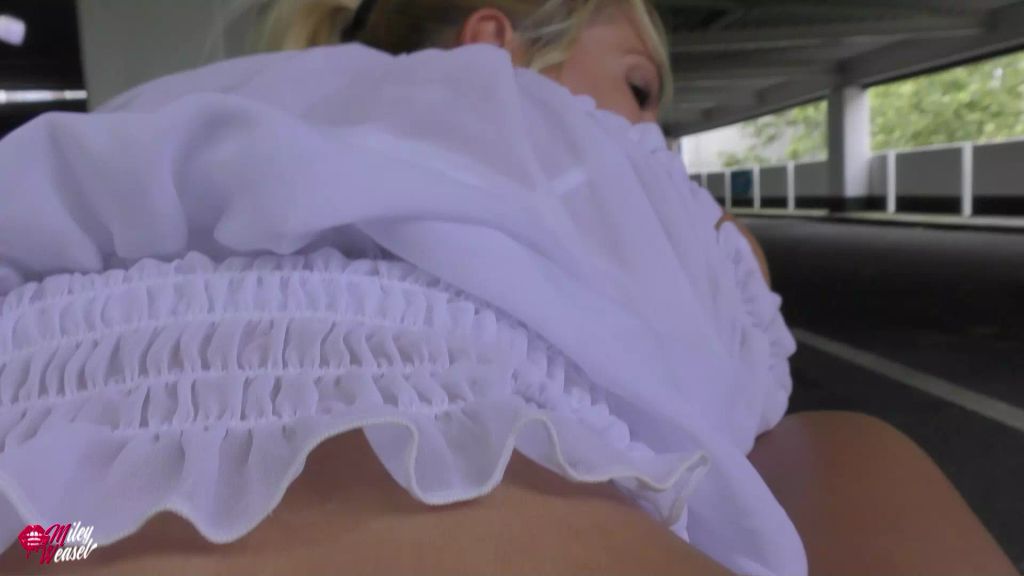 sexy foto nr. 5 von BlindDate im Parkhaus...alle Löcher müssen herhalten !!