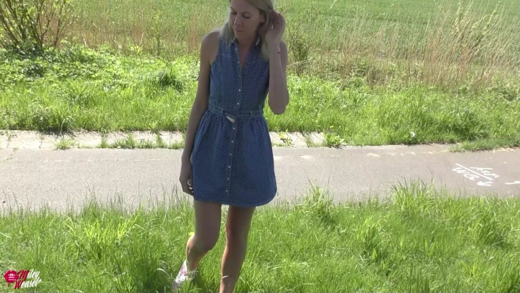 sexy foto nr. 1 von Im BumsVan von fremden Typen gefickt !!