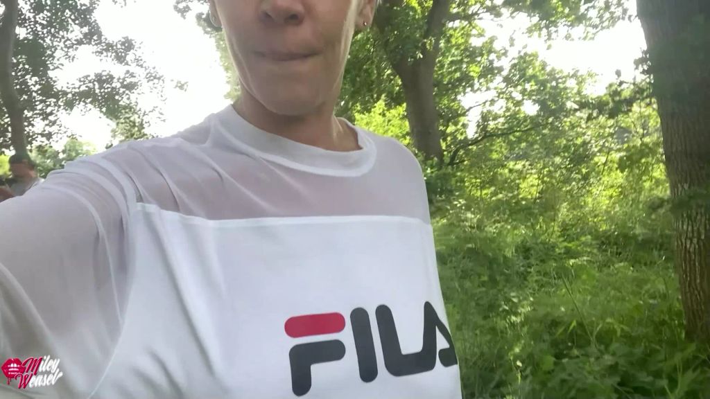 sexy foto nr. 1 von Krasses anales Fickerlebniss im Park!!