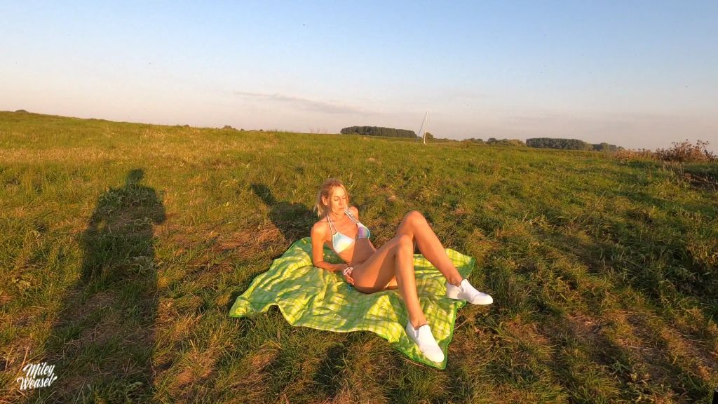 sexy foto nr. 5 von Geiles Fickdate an der Elbe !! Mitten auf dem Deich !!