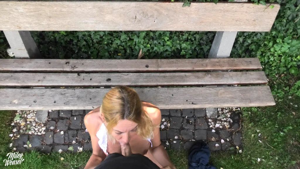 sexy foto nr. 7 von Nachbar pumpt mir einfach die Pussy voll !!