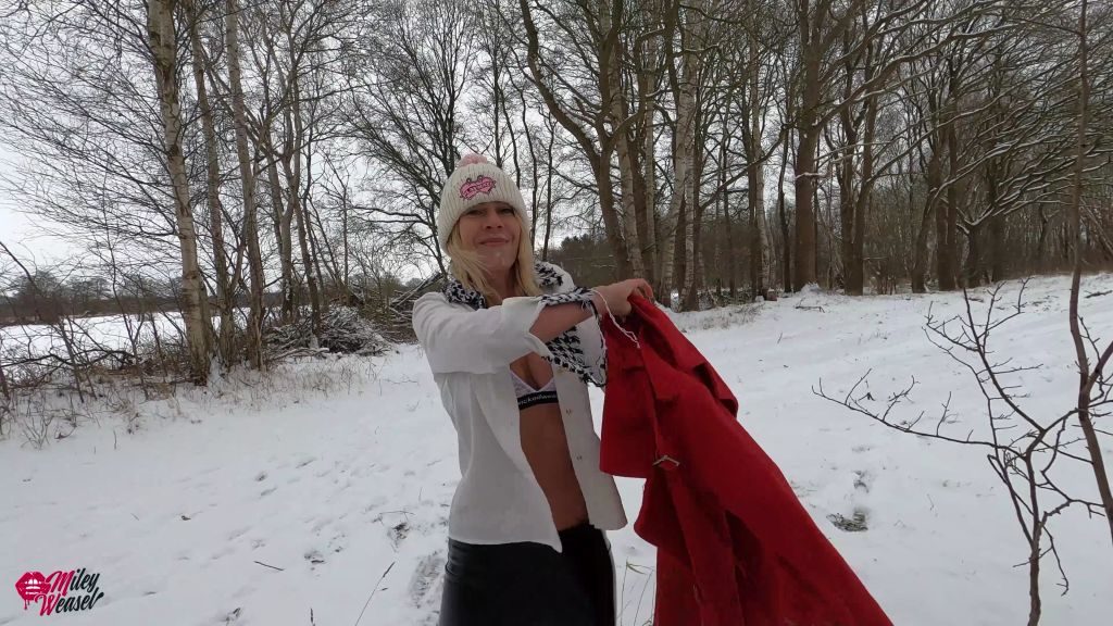 sexy foto nr. 8 von Warmgefickt !! -8 Grad und ich habe mich verlaufen !!