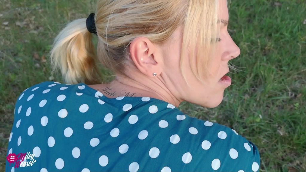 sexy foto nr. 3 von Krass, die Ladung ging voll in den Arsch !!