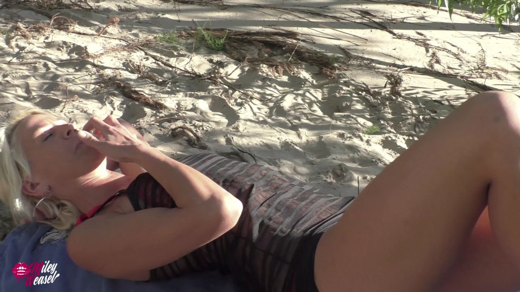 sexy foto nr. 1 von Erwischt!! Was mache ich jetzt nur ?